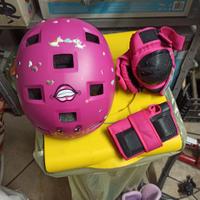 Pattini in linea per bambini casco paragomiti