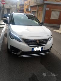 Peugeot 5008 HDi 130 CV pari nuovo,solo 67000km
