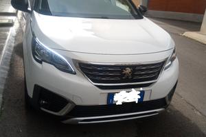 Peugeot 5008 HDi 130 CV pari nuovo,solo 67000km