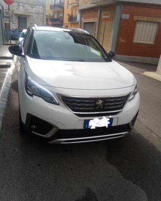 Peugeot 5008 HDi 130 CV pari nuovo,solo 67000km