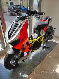 ITALJET DRAGSTER 200 CHIAVI IN MANO