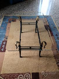 Tavolino in ferro battuto e vetro
