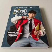 Libro Tozzi Un inferno di scuola Nuovo
