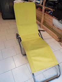 Lettino per spiaggia.