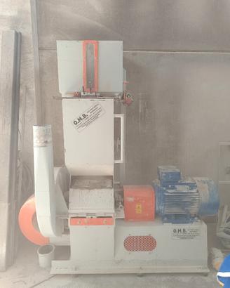 Mulino a martelli per cereali O.M.B