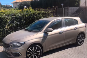 Fiat Tipo  1.4  Benzina  5 Porte Bronzo come nuova
