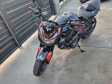 Kawasaki Z 750 - 2011 Venom wrapped