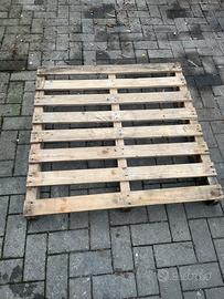 Bancali in legno usati da 100x 100