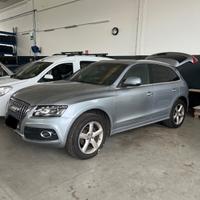 PARTI RICAMBIO AUDI Q5 8R S LINE 2.0 TDI LEGGERE