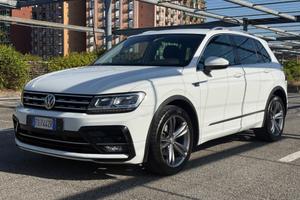 Volkswagen Tiguan 1.6 TDI SCR Sport BlueMotion Tec