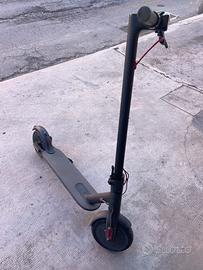 Monopattino Xiaomi Mi Electric M365