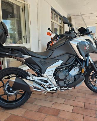 Honda NC 750 X E5 MANUALE KM 17.180 !!!