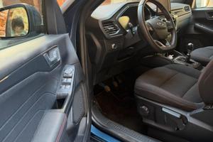Ford Kuga st line