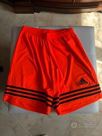 Pantaloncini adidas