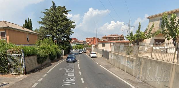 ROMA NORD- SINGOLA con BALCONE