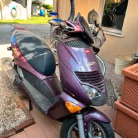 Scooter aprilia leonardo 150