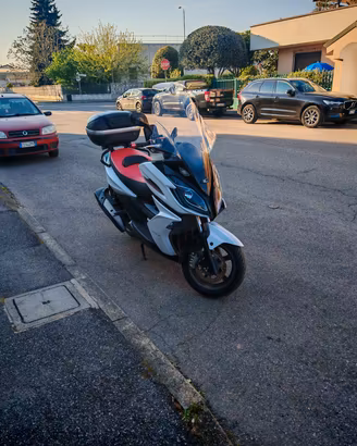 KYMCO K-XCT 300I