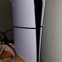 ps5 regalata a natale e usata poche volte 