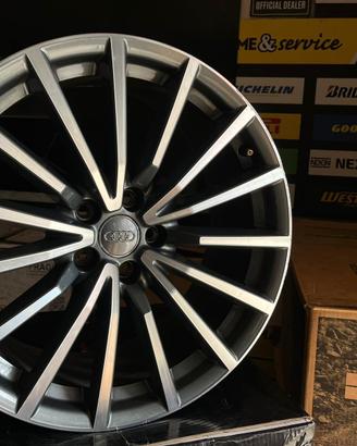 CERCHI IN LEGA ORIGINALI AUDI A5 DA 19''