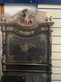 Letti in ferro antichi.