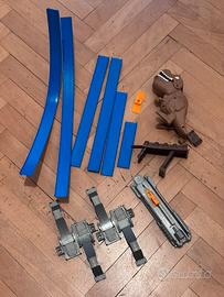 Pista HOT WHEELS dinosauro