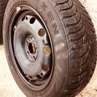 Gomme invernali con cerchi R15