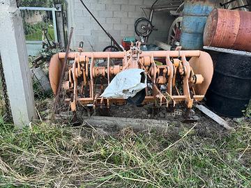 Lotto mezzi Agricoli ( Trattore )