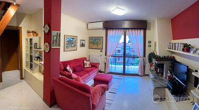 QUADRILOCALE doppi servizi in Franciacorta