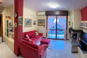 QUADRILOCALE doppi servizi in Franciacorta
