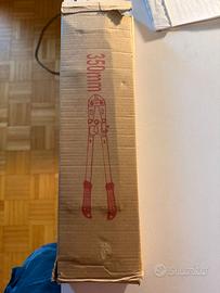 Tagliabulloni manuale nuovo mai usato