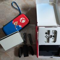 Nintendo switch oled + custodia 