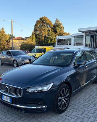 Volvo V90 B5 (d) AWD automatico Ultimate Dark