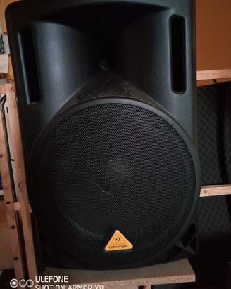 coppia altoparlanti BEHRINGER B215XL