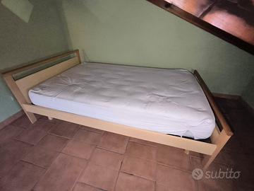 Letto una piazza e mezza con materasso 