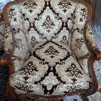 Poltrone in stile antico