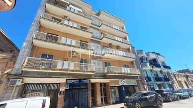 Appartamento a Adelfia Via Rutigliano 4 locali