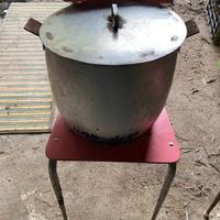 Pentola fatta a mano