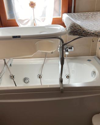 fasciatoio con vaschetta per bagnetto della CAM