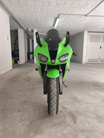Kawasaki zx6r 2008
