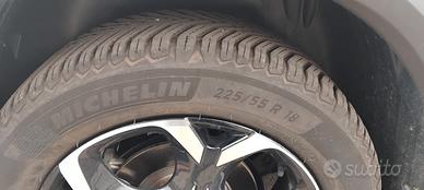 Pneumatici Michelin CrossClimate 2 225/55R18