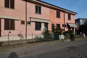 CASA SEMINDIPENDENTE A BOFFALORA D'ADDA
