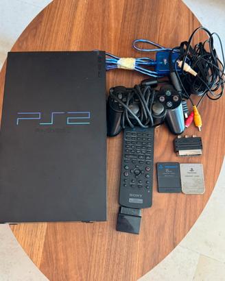 PlayStation 2 Fat (prima serie) + accessori