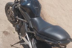 Kawasaki er6n depotenziata a libretto INCIDENTATA 