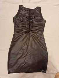 Vestito corto aderente