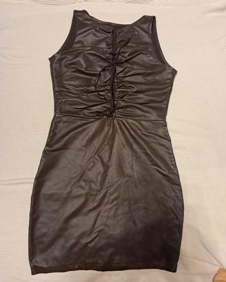 Vestito corto aderente