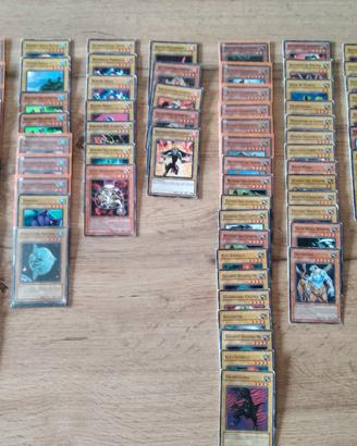 CARTE YU-GI-OH! 132 PZ.