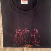 T shirt Supreme nera con disegno colorato