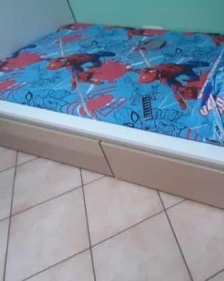Letto singolo con cassetti contenitori