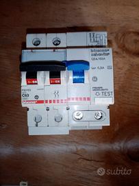 stock interruttori elettrici 