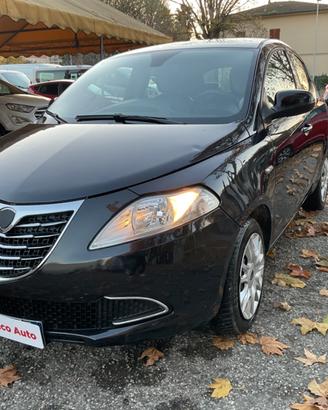 Lancia Ypsilon 1.2 5 Porte GPL Chic Gold OK NEOPAT